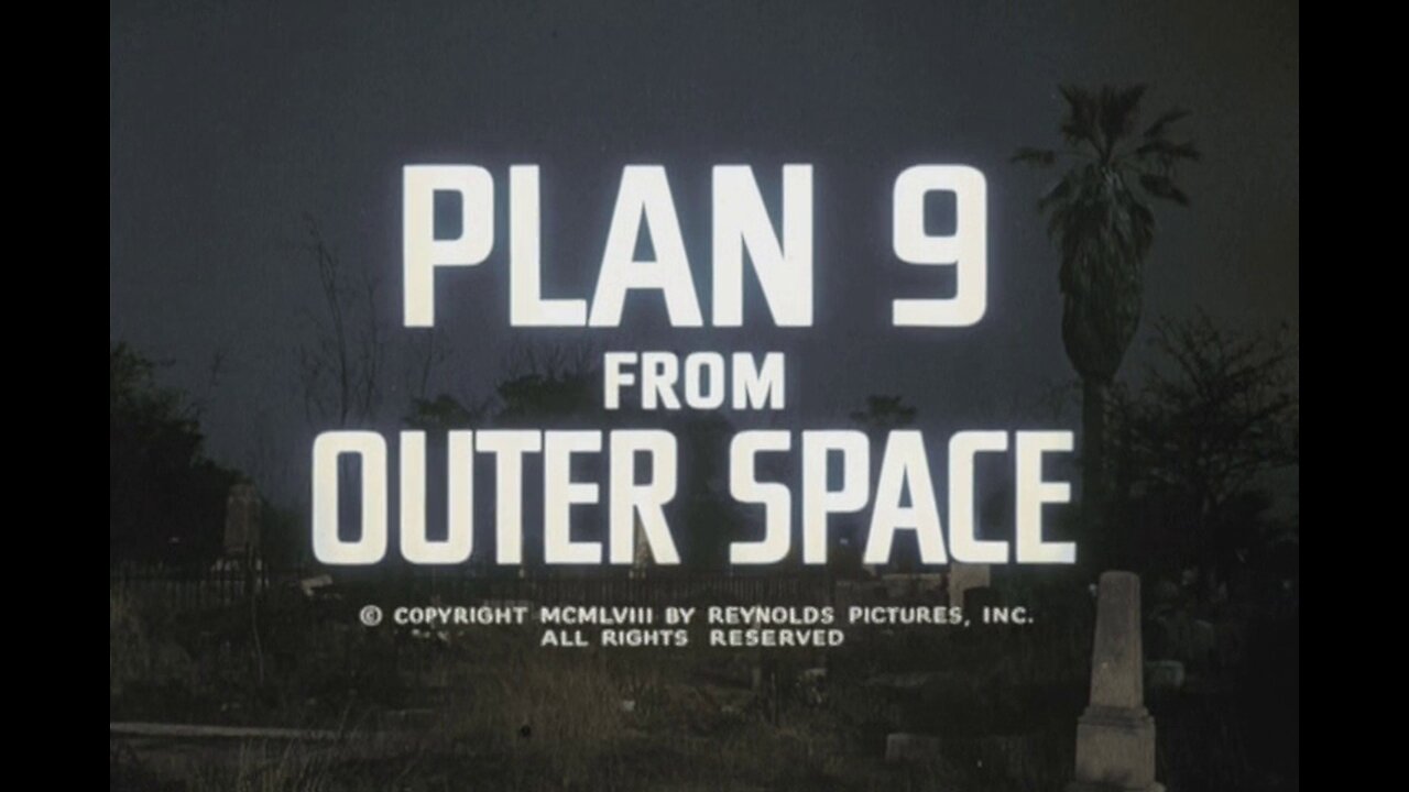 RiffTrax Plan 9 From Outerspace