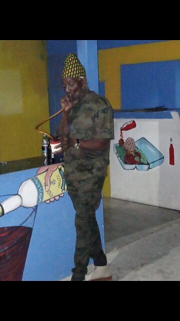 Fitst Night Cold Ground was my bed Rockstone a di piller a mi Head.