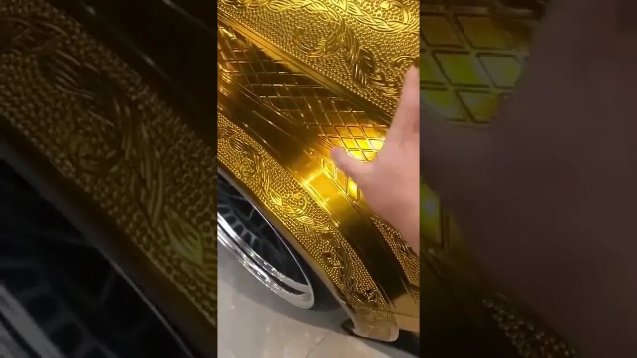 Car With Gold Layer #Livesty #Shorts #ytshorts #youtubeshorts #goldlayercar #goldcar #viralvideo2022