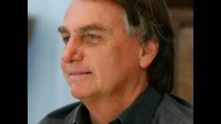 Bolsonaro anuncia desoneração da filha de pagamentos para profissionais da saúde