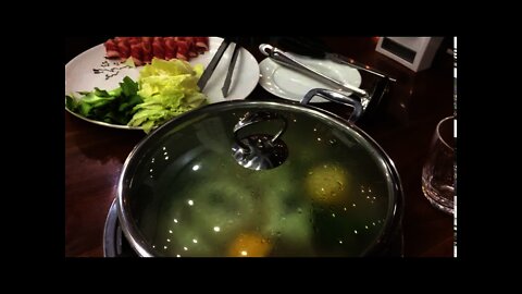 Korean Hot Pot Soup (let's eat!)