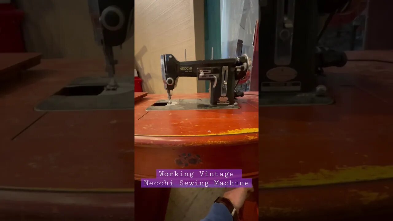 Vintage Necchi Sewing Machine Working After 50 Years!