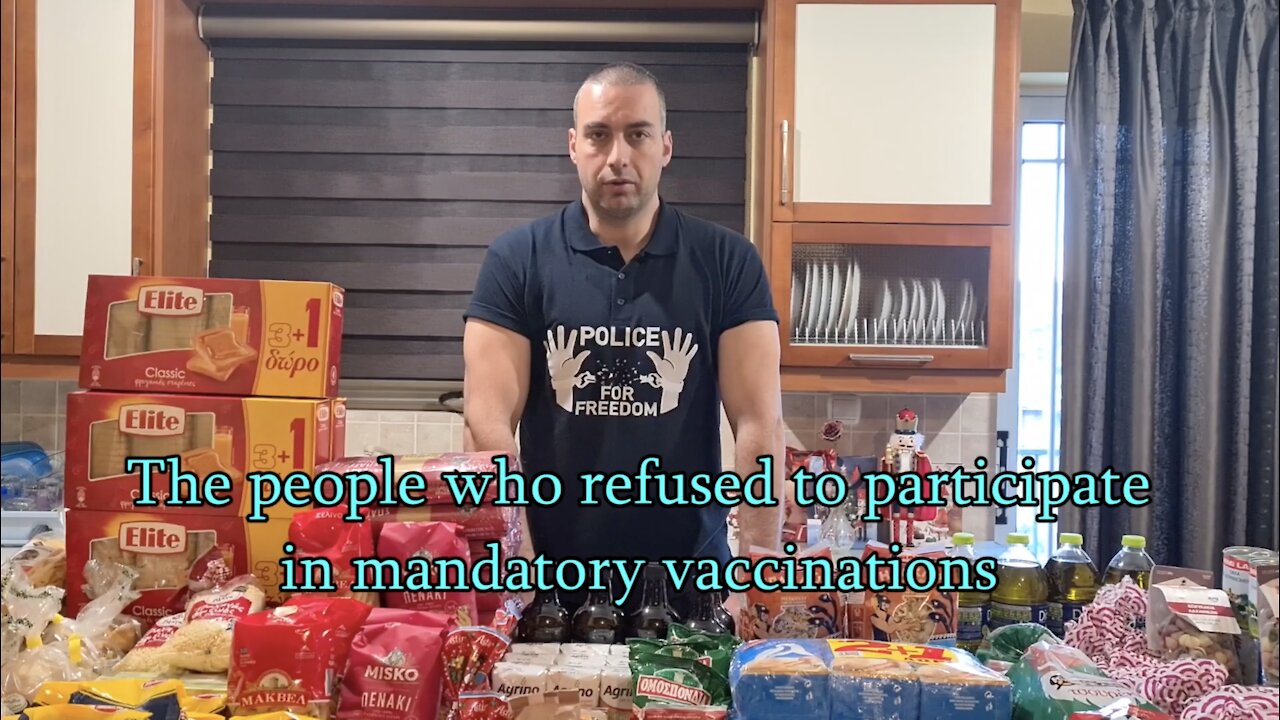 Bringing food to suspended & fired workers who refuse medical dictatorship.