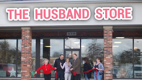 A Store That Displays The Toxicity Of Modern Women And Dating
