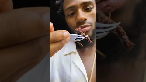 Insect Eating In Thailand!