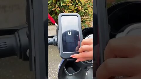 Amazing moto Vlogger gadget #motovlog #shorts #viralshorts #shortsvideo