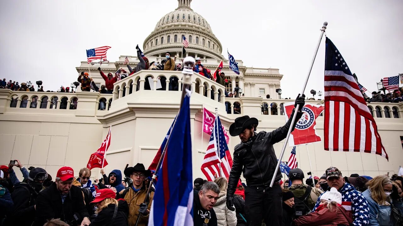 Tucker Carlson reveals what Capitol Police chief told him about January 6