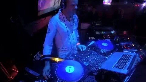 Dj Irai Campos direto da The History