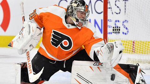 Will Carter Hart a have breakout season?