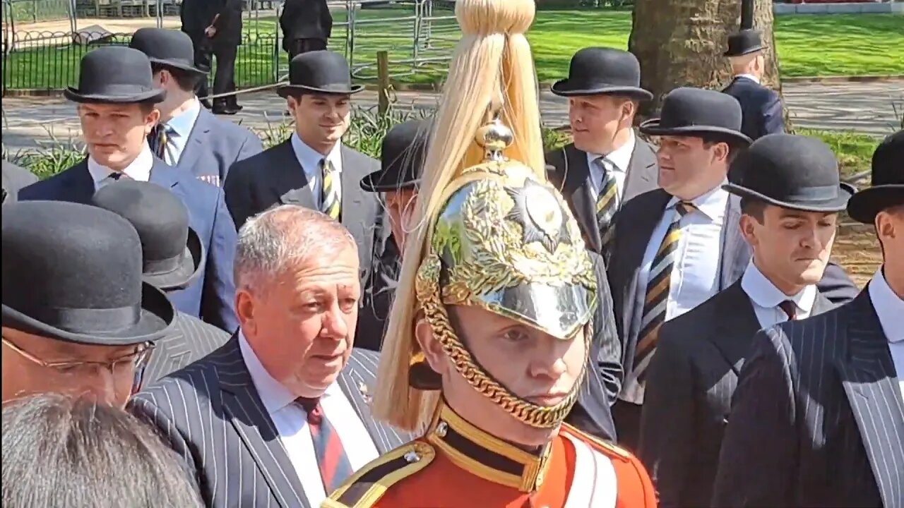 One kings guard cavalry Sunday Hyde Park #thekingsguard