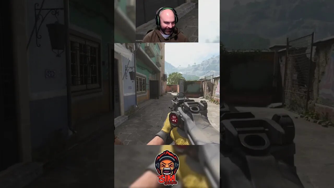 #lol #wtf #wtfmoment #gaming #videogames #gamer #clip #short #clips #lmao #mw2 #modernwarfare2 #xbox