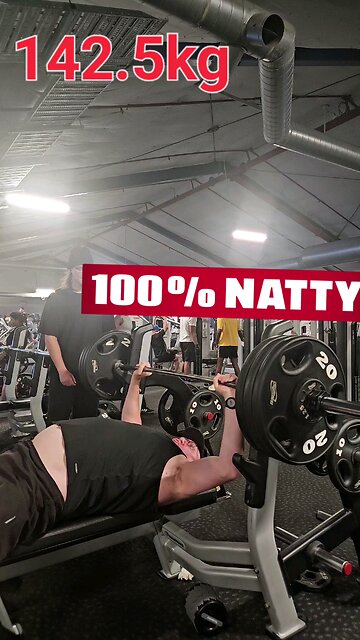 142.5kg benchpress pb! Natty or not, please leave a comment