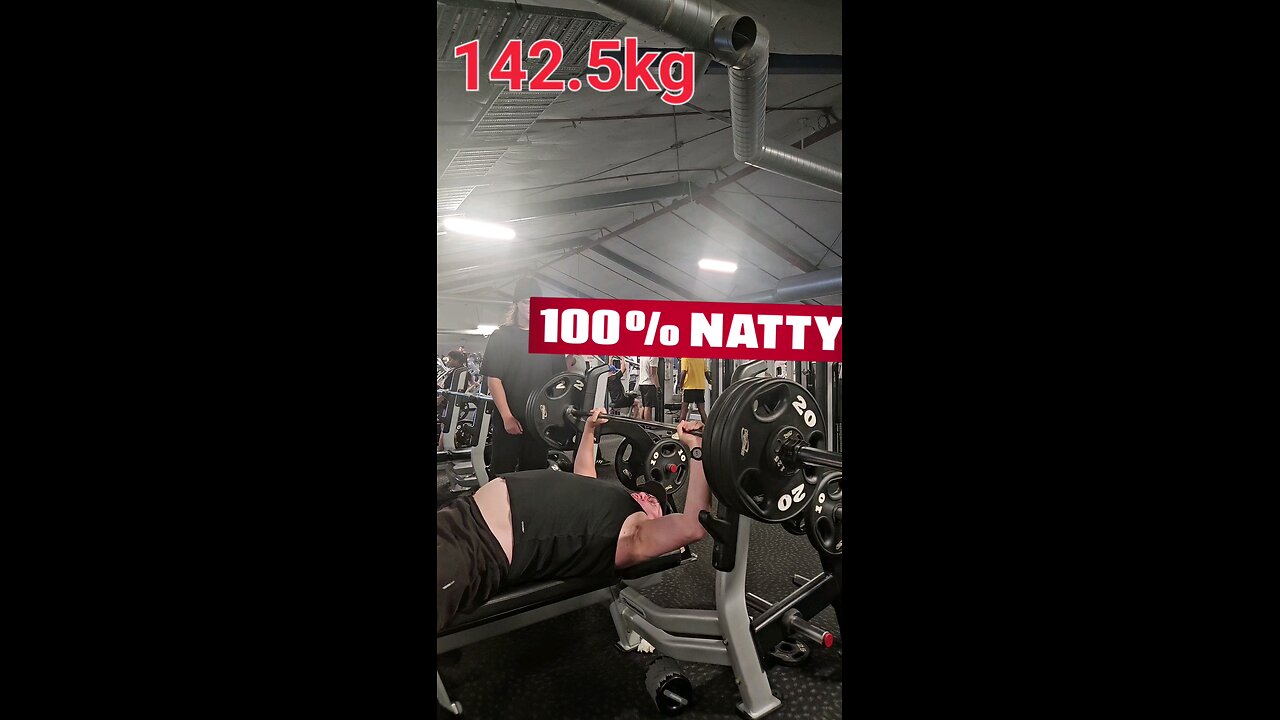 142.5kg benchpress pb! Natty or not, please leave a comment