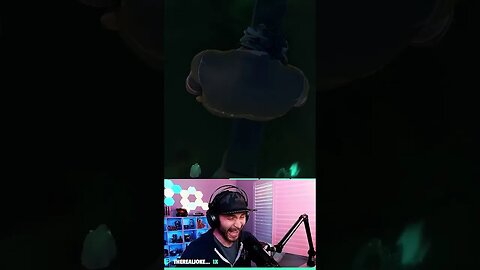 HOW Did This Keg Play Work SO GOOD!? #gaming #funny #seaofthieves