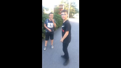The Fortnite kid got pushed💀💀💀