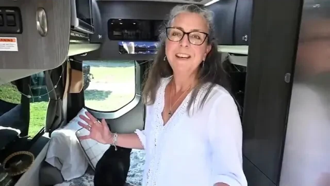 SOLO & Woman's & Stunning & Camper & Van & is & the & Best & For & Full & Time Living