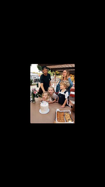 She is living a dream & doesn’t even know. Happy 2nd birthday Juliette! @ShaunHover & I ADORE you.