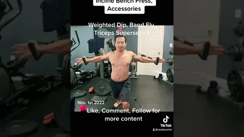 Chest day: bench press 245lbs / incline bench press / accessories workout
