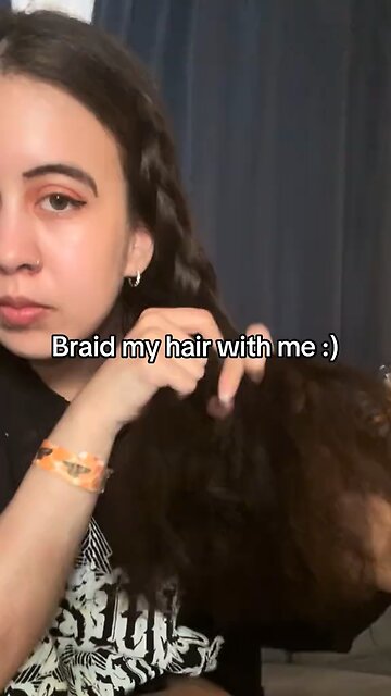 #greeneyes #braidhair #letshang #hi