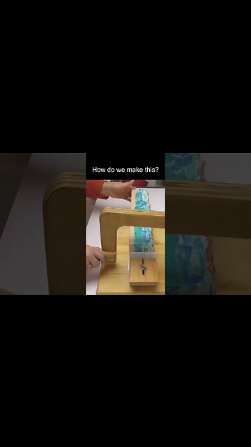 Learn to Make Natural Soap ~ #makingsoap #naturalskincare #diyprojects