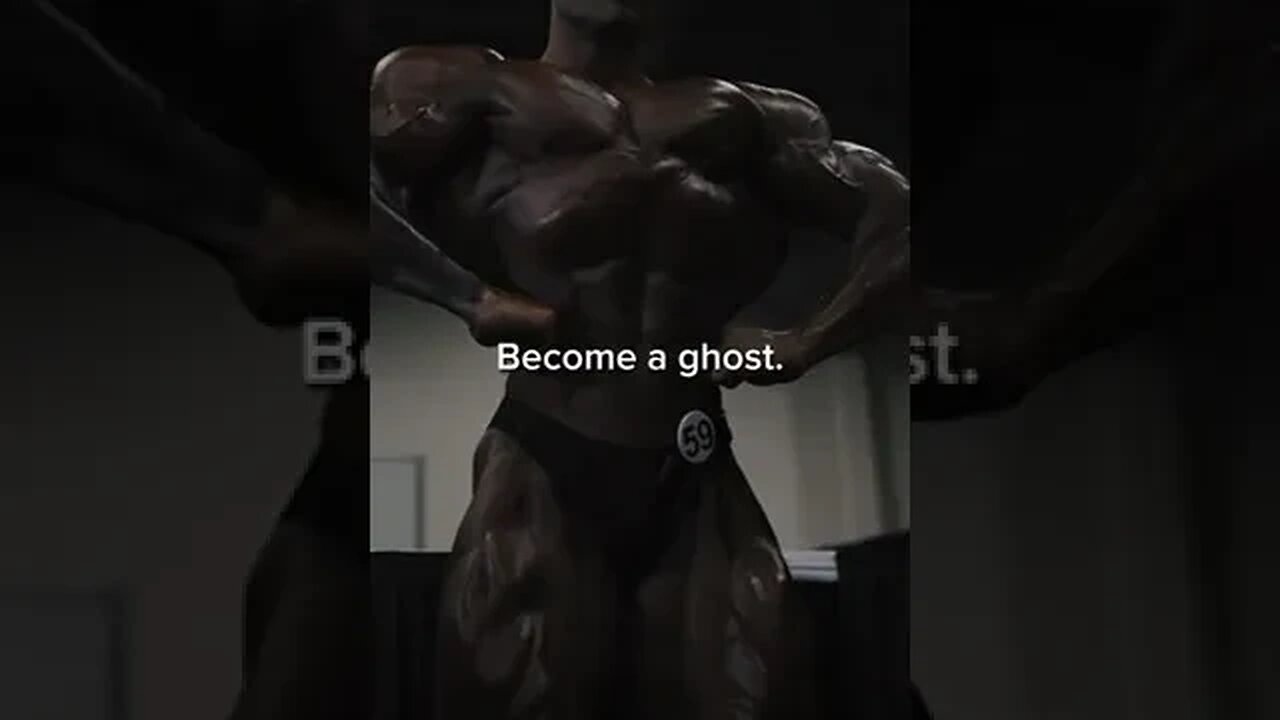 BECOME A GHOST. #ZYZZ #BODYBUILDING #AESTHETICS