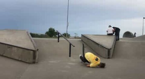 Skateboarder's error results in painful fall