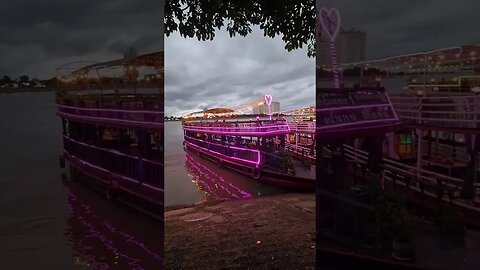 Riverside Phnom Penh Cambodia 🇰🇭 #shorts #phnompenh #cambodia #riverside