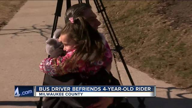 Milwaukee bus driver brightens 4-year-old rider's day