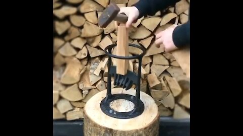 Woodworking Tips - How to split wood #shorts