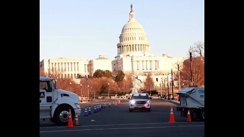 US Truckers' 'People's Convoy' Plans to Clog Washington DC's 'Beltway'