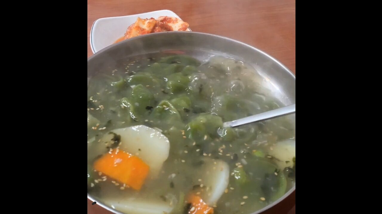 Seaweed handpulled dough soup at Korean noodle dinette