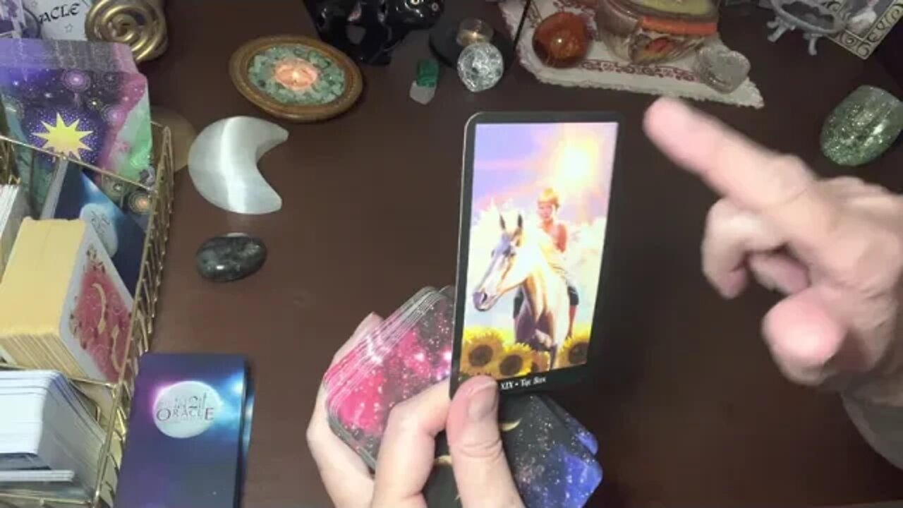 SPIRIT SPEAKS💫MESSAGE FROM YOUR LOVED ONE IN SPIRIT #135 ~ spirit reading with tarot