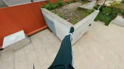 Paris Rooftop Parkour POV 12