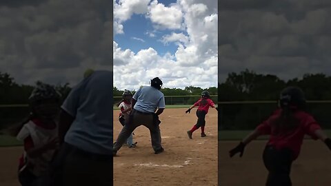 Umpire gets it [Ball 4]
