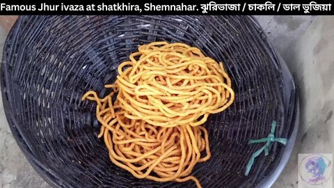 Famous Jhuri vaza at shatkhira,shemnagar.ঝুরিভাজা / চাকলি / ডাল ভুজিয়া ||নারি ভাজা/ nams vlog