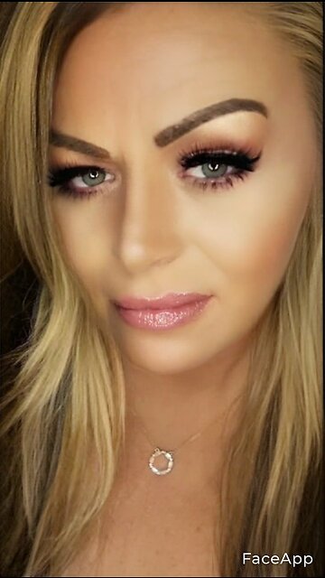 Allison is Chuck Schumer's girlfriend