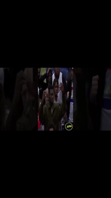 Zion Cant Believe What Herb Jones Just Did | Poster Dunk #shorts