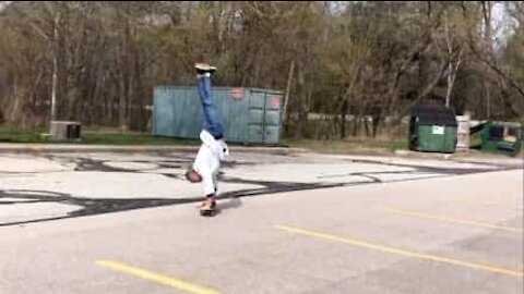 Un médecin pro du skateboard