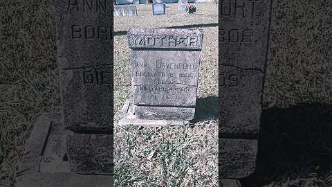 #taphophile #cemetery #grave #gravestone @medusawasframed777 #cemeterywandering