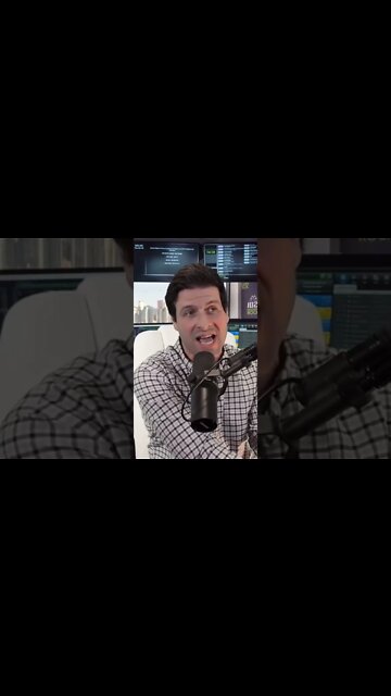 Time Traveler From The Year 2769 & From Our Historical Timeline!