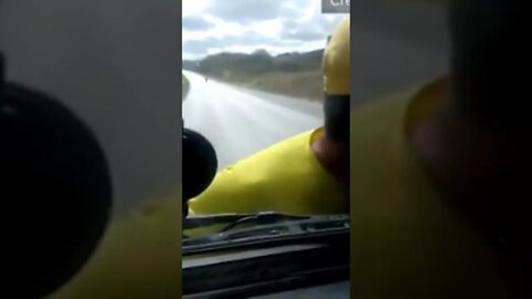 M0RR3R PELO MITO? #shorts #bolsonaro #caminhão #velocidade