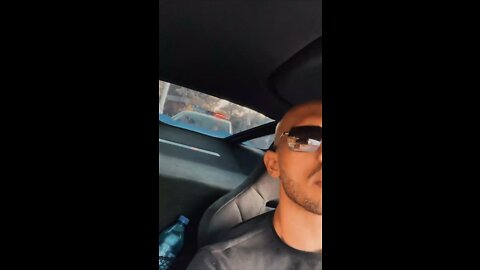 THE POLICE PULLS OVER THE TOP G