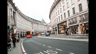 How beautiful are UK roads, buses and everything.
