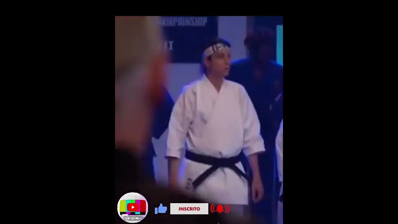 O DEMITRI PODE SRR MELHOR QUE O FALCÃO EM COBRA KAI ?