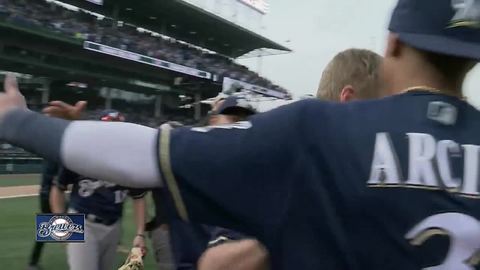 Brewers fans react to clinching NL Central