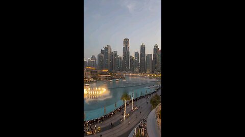 Dubai mall fountain