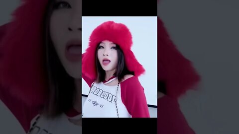 You’ll Be Glad You Watched These Two Chinese Girls