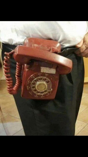 😳😳😳 Electric vehicle burns so hot and intense it keeps burning even totally under water.