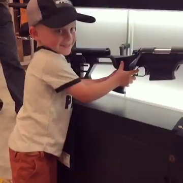 4-Year-Old's Reaction to Rifle Goes Viral - Somebody's Done Some Awesome Parenting
