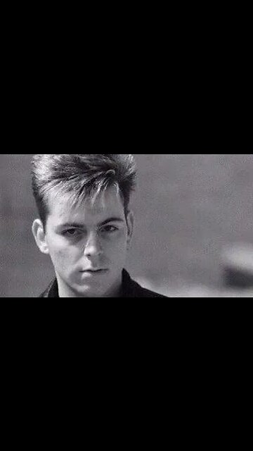 #The Smiths #This Charming Man #RIP #Andy #Rourke #Top of The Pops